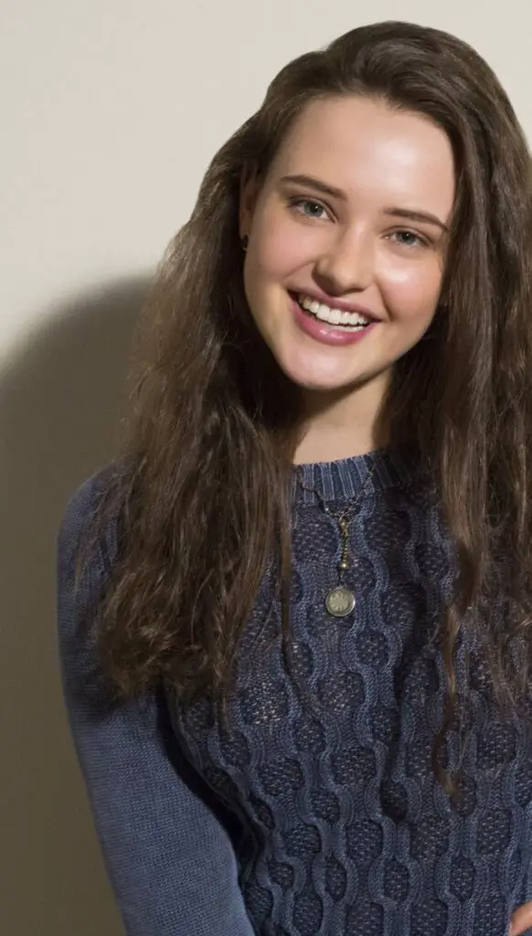 Katherine Langford Wallpapers for iPhone