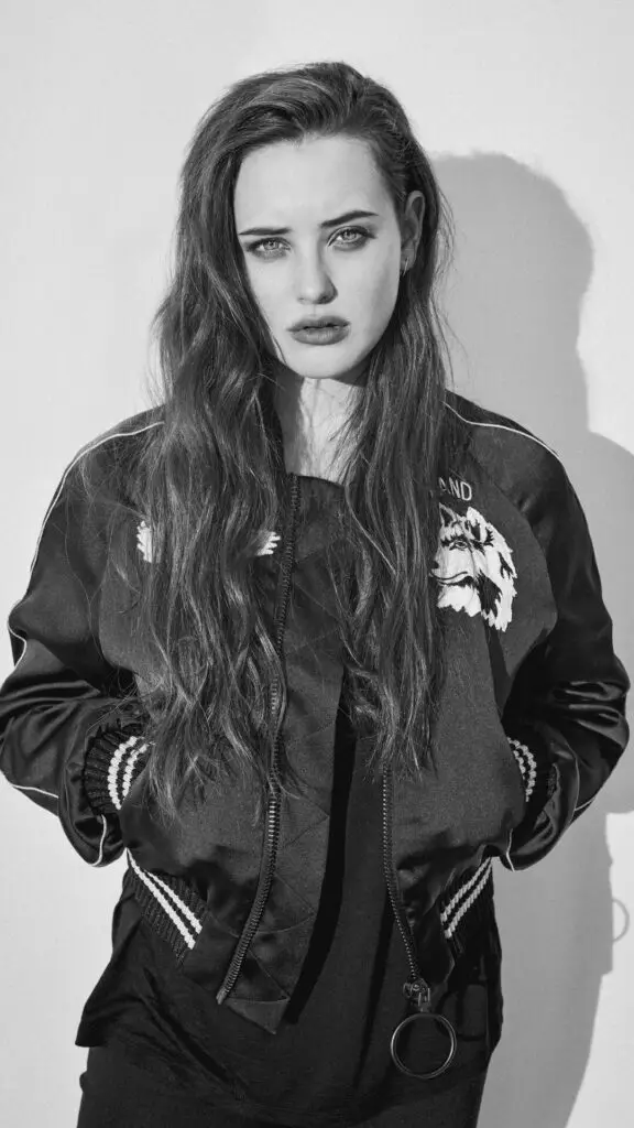 Katherine Langford Wallpapers for iPhone